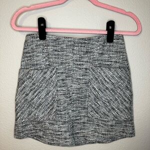 Le Lis Black and White Textured Mini Skirt